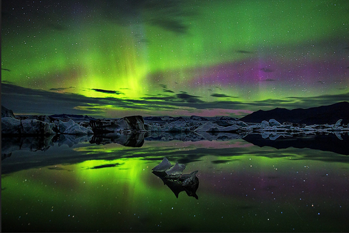 Полярное сияние: северное и южное - Aurora Borealis / Tony Prower, Flickr