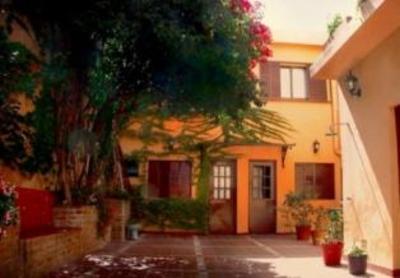 фото отеля Puerto Limon Hostel