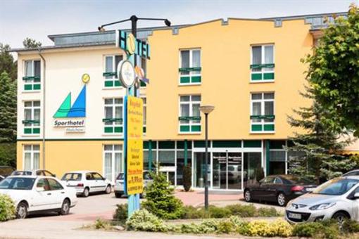 фото отеля Sporthotel Malchow