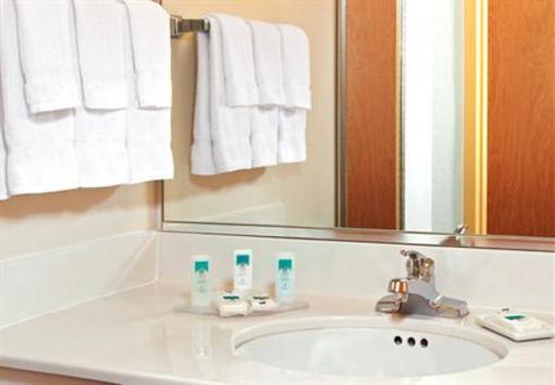 фото отеля SpringHill Suites Orlando Lake Buena Vista in Marriott Village