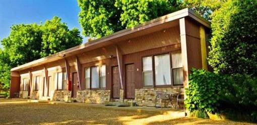 фото отеля Buffalo Motel and Country Retreat