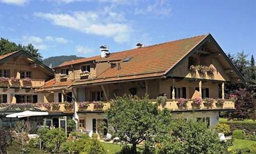 фото отеля Hotel Landhaus Strobl am See