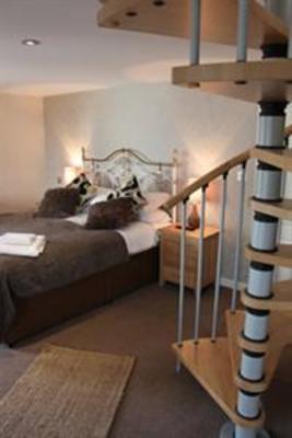 фото отеля Bosville Hotel Portree Isle of Skye