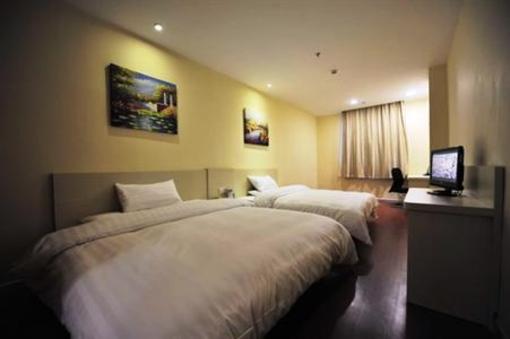 фото отеля Hanting Express Chengdu Chunxi