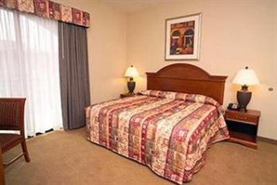 фото отеля Destination Daytona Inn& Suites