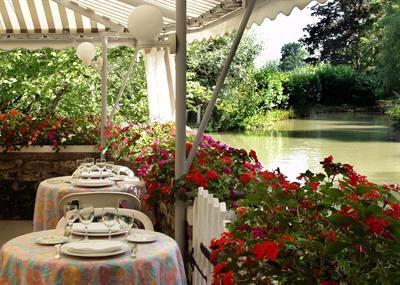 фото отеля Auberge Du Moulin De Chameron Bannegon