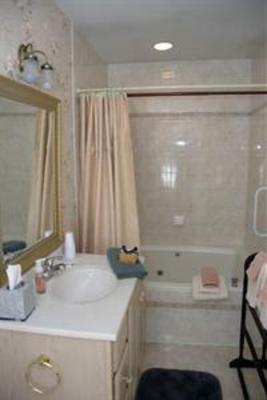 фото отеля Wyatt House Country Inn