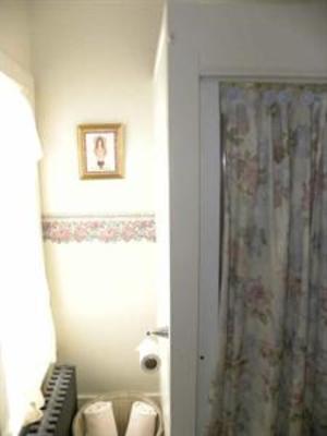 фото отеля Wyatt House Country Inn