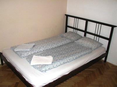 фото отеля Sunyfly Hostel and Apartment