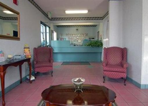 фото отеля Econo Lodge & Suites Northport