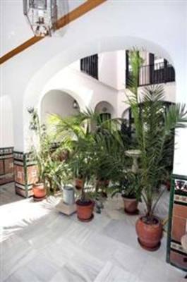 фото отеля Apartamentos Pilatos