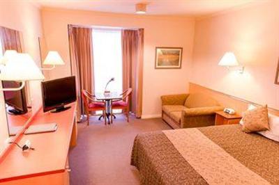 фото отеля The Waverley International Hotel
