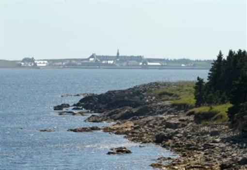 фото отеля Point of View Suites at Louisbourg Gates