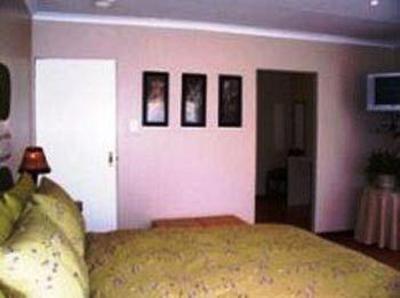 фото отеля Forest View Guest House
