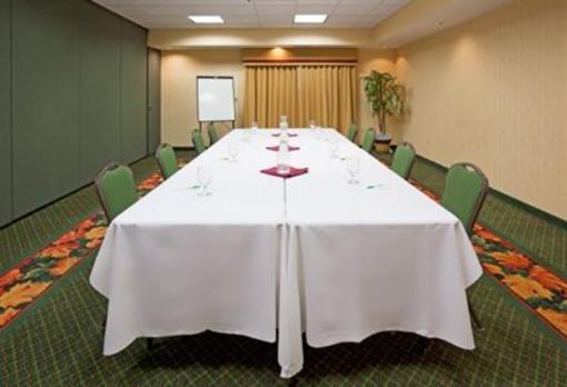 фото отеля Holiday Inn Minneapolis NW-Elk River