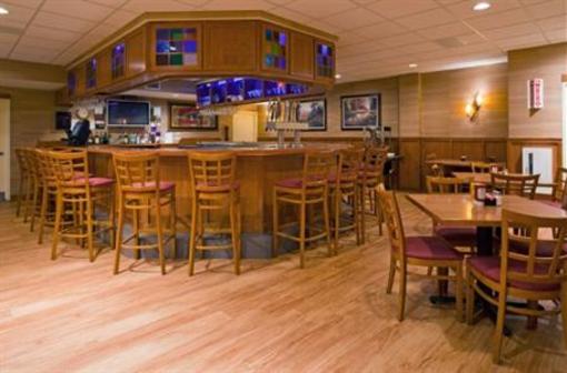 фото отеля Holiday Inn Minneapolis NW-Elk River