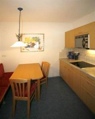 фото отеля Apparthotel Bergkristall Mayrhofen
