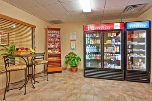 фото отеля Candlewood Suites Crawfordsville