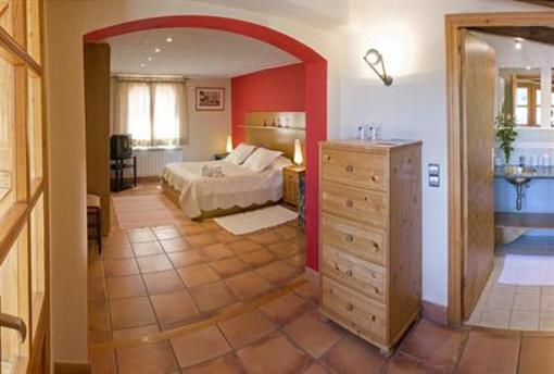 фото отеля Can Rosich Farm House Santa Susana