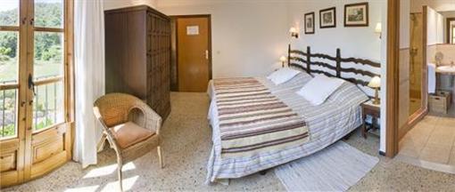 фото отеля Can Rosich Farm House Santa Susana