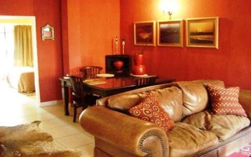 фото отеля Ferndale Manor Guest House & Function Venue