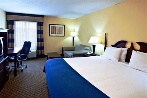 фото отеля Holiday Inn Express Milton