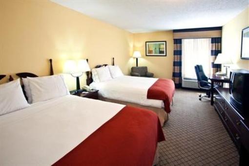 фото отеля Holiday Inn Express Milton