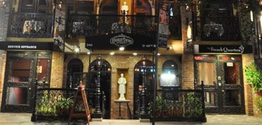 фото отеля The French Quarters Guest Apartments