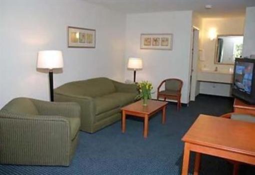 фото отеля BEST WESTERN PLUS Lafayette Garden Inn & Conference Center