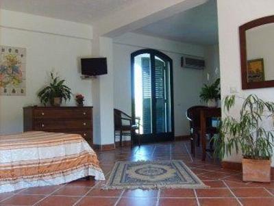 фото отеля Agriturismo Terrenia Taormina
