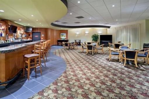 фото отеля Crowne Plaza Oakland South Union City