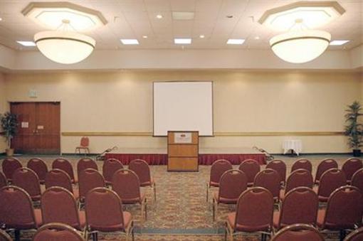 фото отеля Crowne Plaza Oakland South Union City