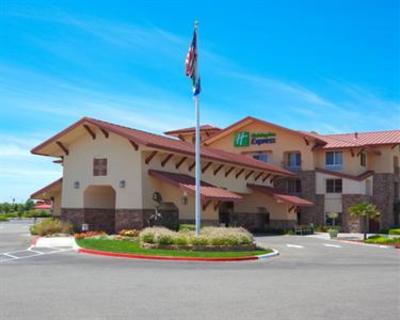 фото отеля Holiday Inn Express Turlock