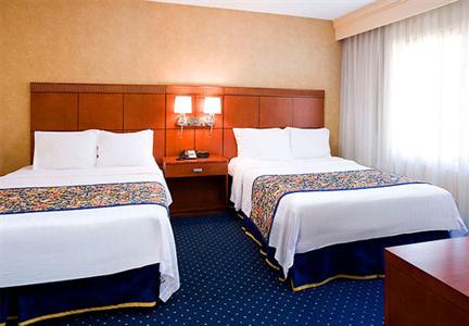 фото отеля Courtyard Portland Beaverton