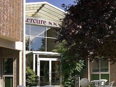 фото отеля Mercure Evry Lisses