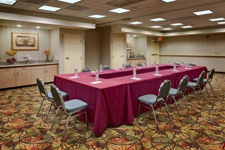 фото отеля Hampton Inn & Suites Palm Desert