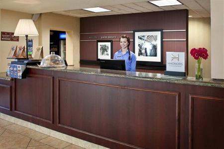 фото отеля Hampton Inn & Suites Palm Desert