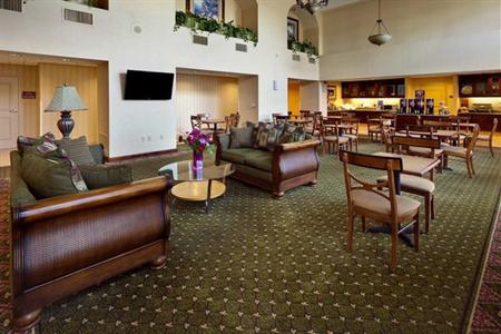 фото отеля Hampton Inn & Suites Palm Desert