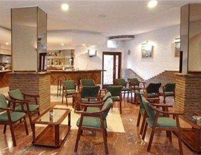 фото отеля Hotel Medina Azahara