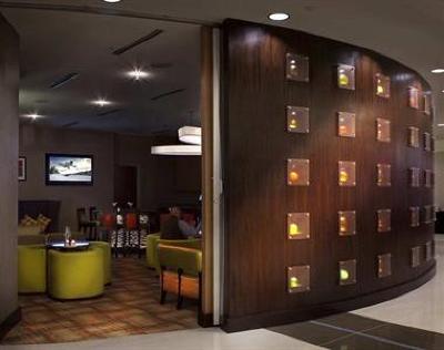 фото отеля Hilton Garden Inn Denver Cherry Creek