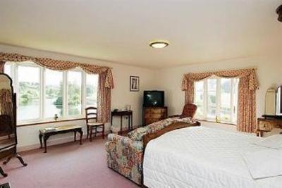 фото отеля Cadmore Lodge Hotel and Country Club