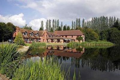 фото отеля Cadmore Lodge Hotel and Country Club