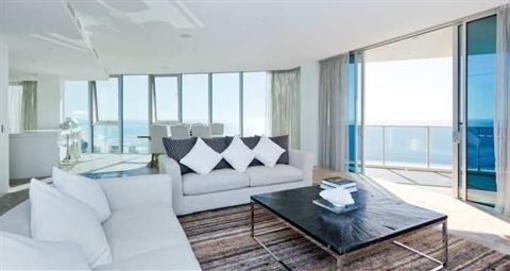фото отеля Hilton Surfers Paradise Hotel & Residences