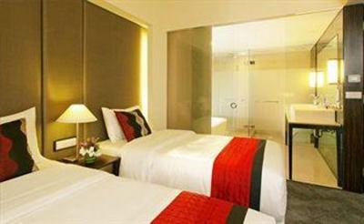 фото отеля Hotel Nikko Jakarta