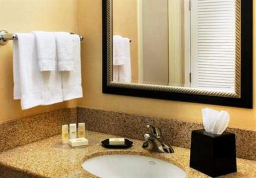 фото отеля Courtyard by Marriott Phoenix North