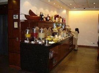 фото отеля Caesar Business Santiago Centro