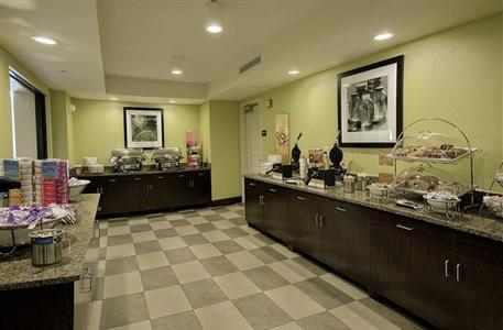 фото отеля Hampton Inn Asheville - Tunnel Rd.