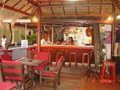 фото отеля Sea Breeze Bungalows