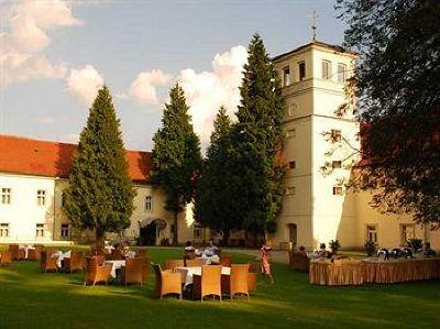 фото отеля Zamek na Skale Hotel