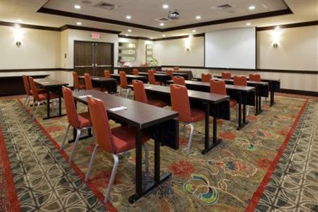 фото отеля Crowne Plaza Anchorage-Midtown